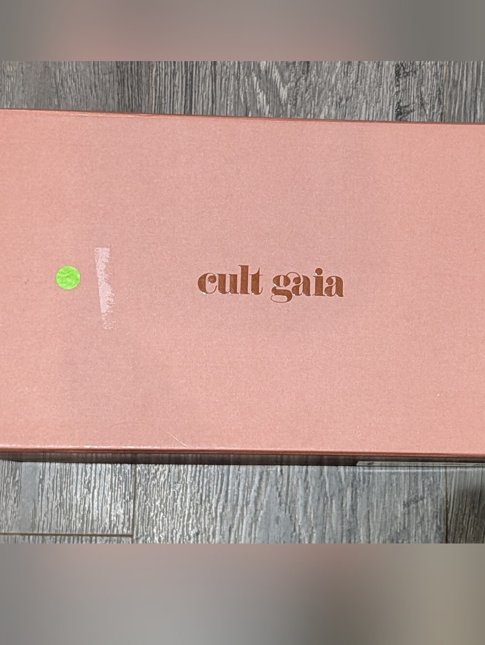 New Cult Gaia Box With Bag Duster